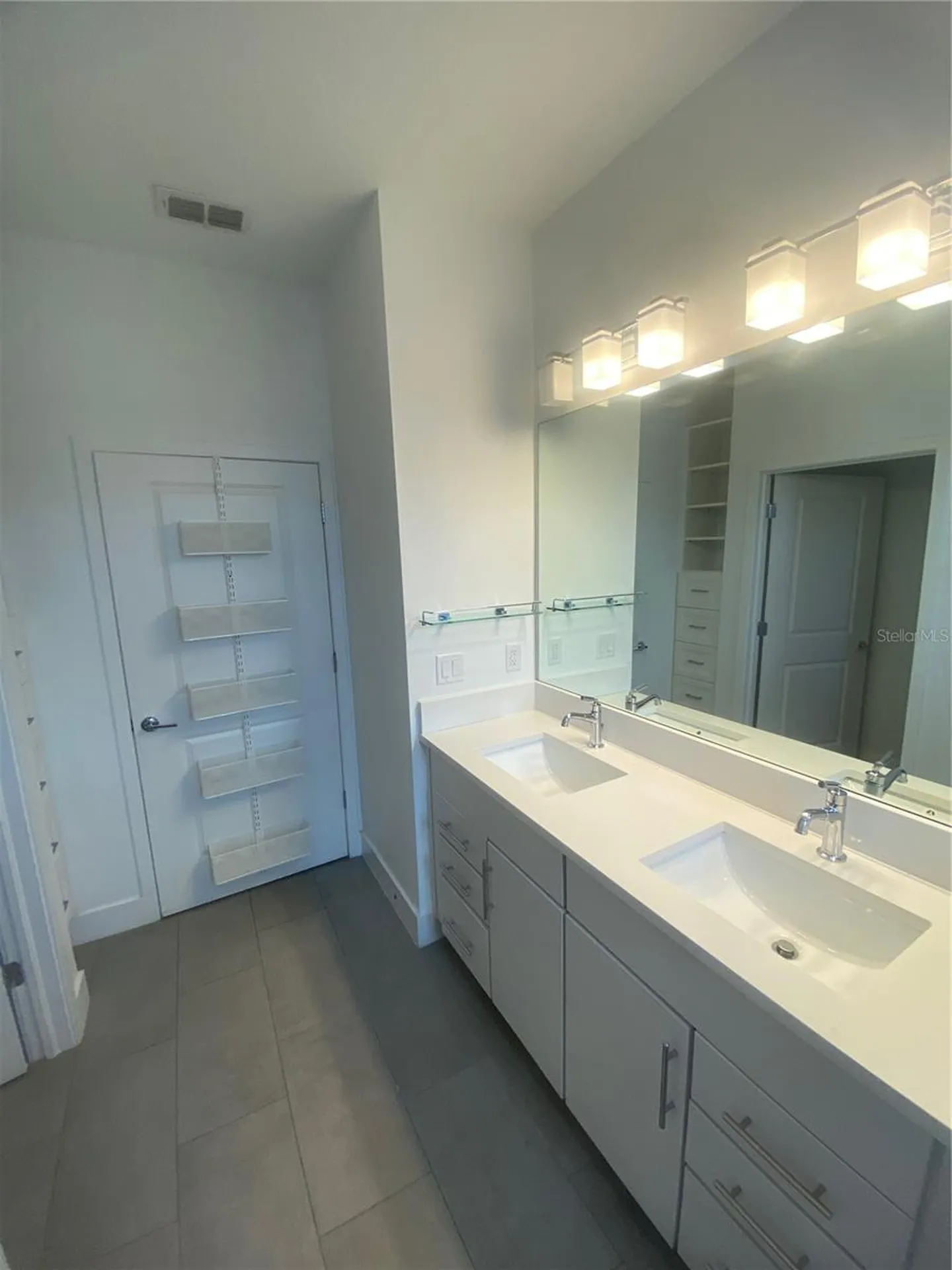 2511 N Grady Avenue Tampa FL 33607