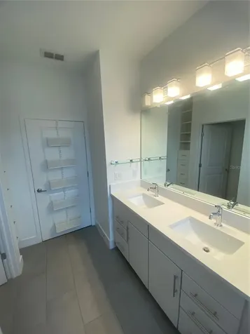 2511 N Grady Avenue Tampa FL 33607