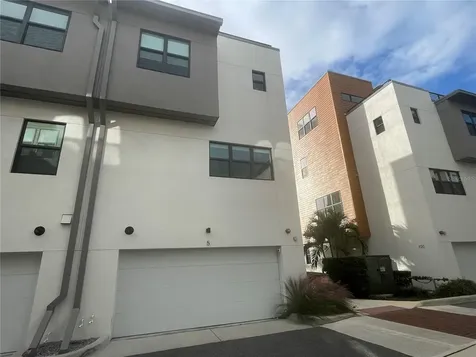 2511 N Grady Avenue Tampa FL 33607