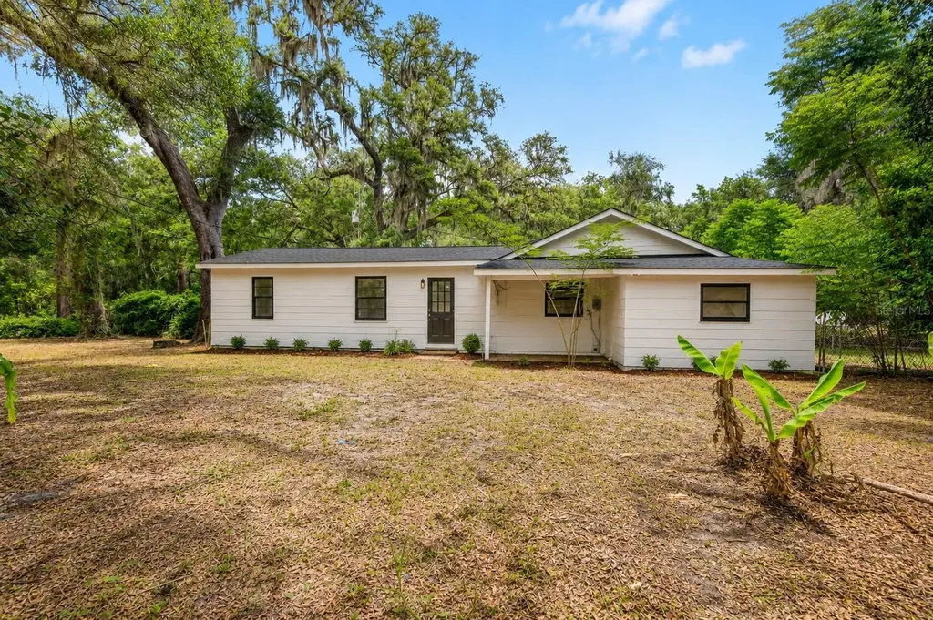 15176 NE 154th Lane Fort Mc Coy FL 32134