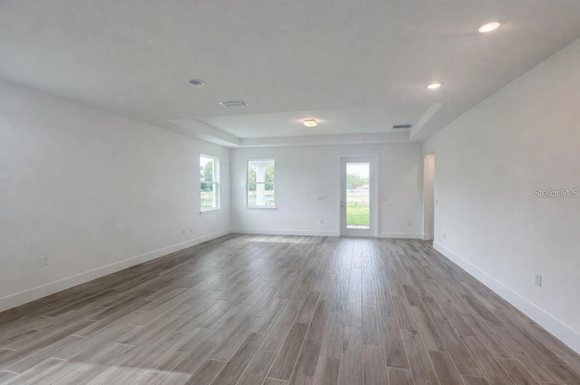 101 Elena Lavin Circle Orlando FL 32807