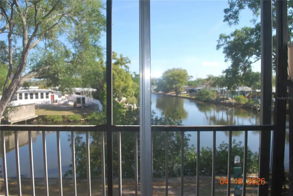 9201 Tudor Drive Tampa FL 33615