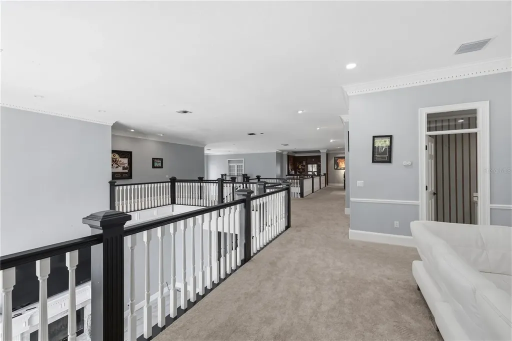 3017 Oakmont Drive Clearwater FL 33761