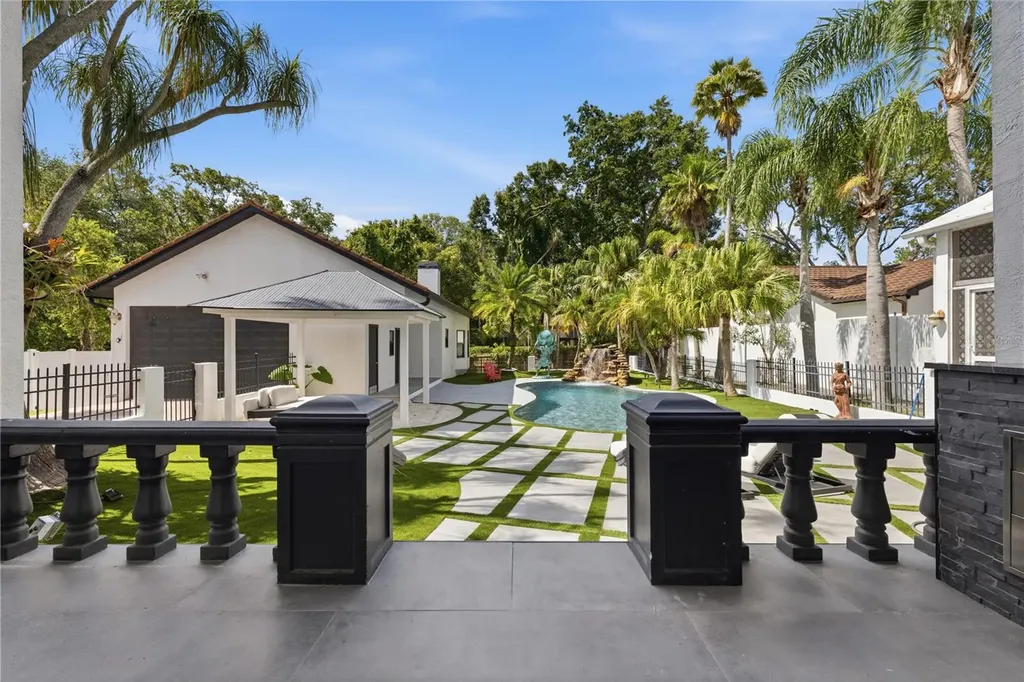3017 Oakmont Drive Clearwater FL 33761
