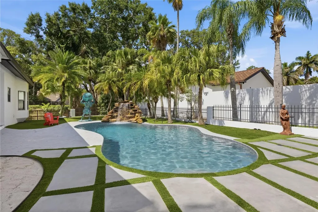 3017 Oakmont Drive Clearwater FL 33761