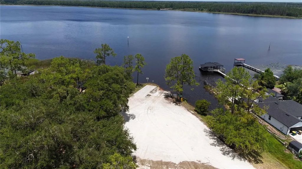 6805 Bass Highway St Cloud FL 34771