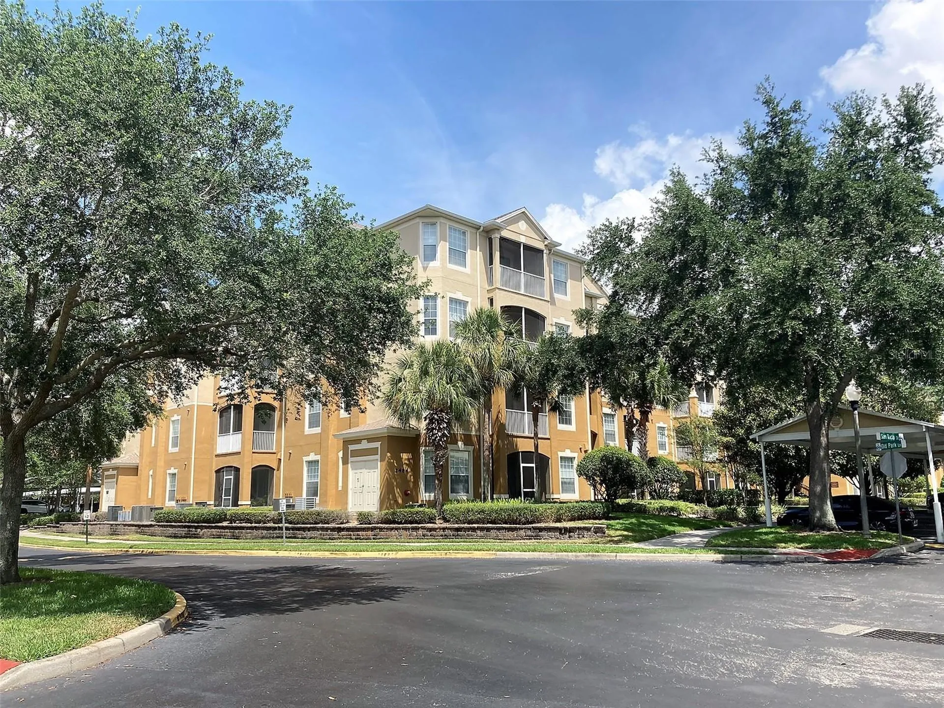 2484 San Tecla Street Orlando FL 32835