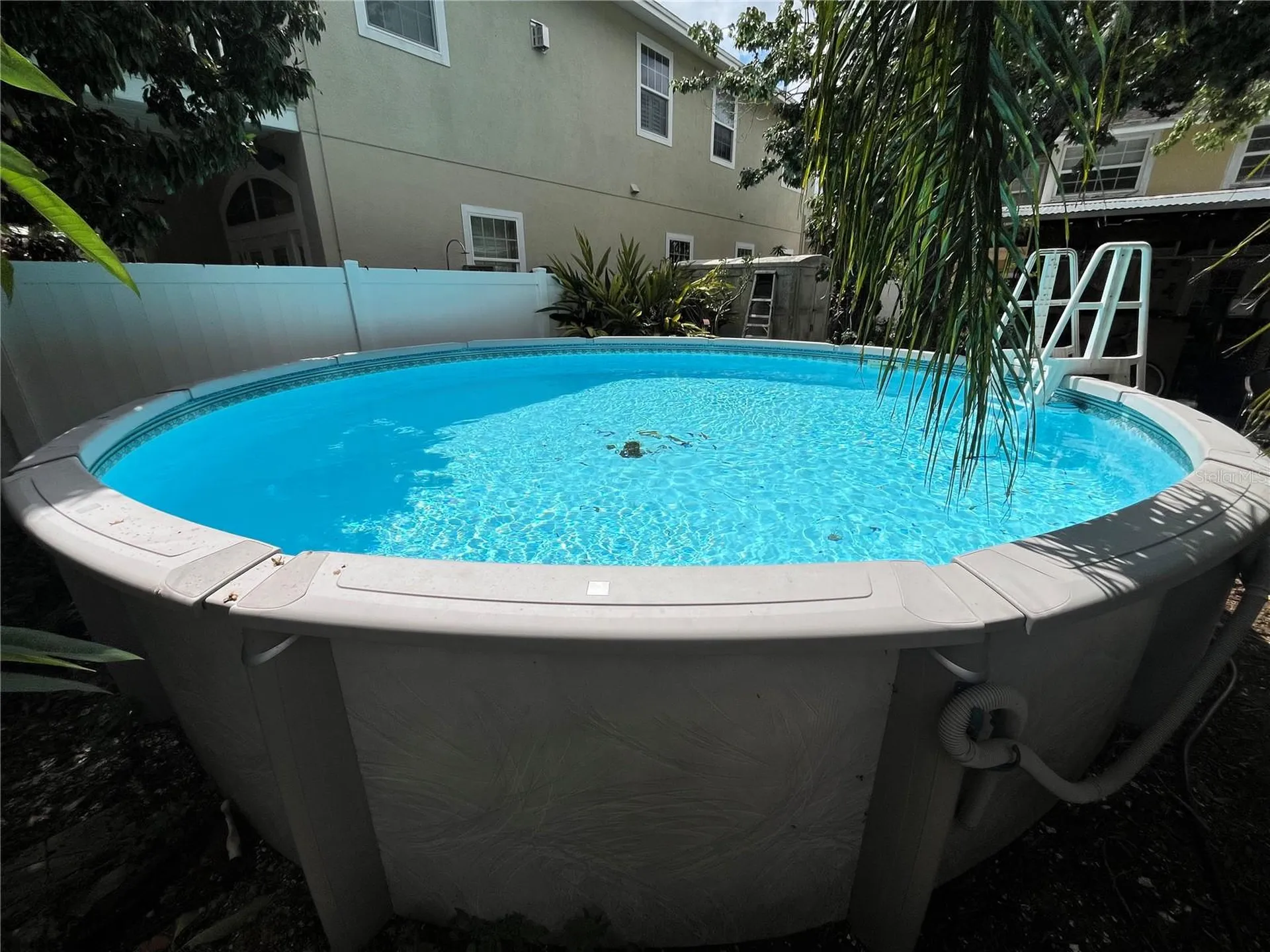 1412 36th Avenue N St Petersburg FL 33704