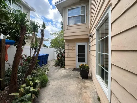 1412 36th Avenue N St Petersburg FL 33704