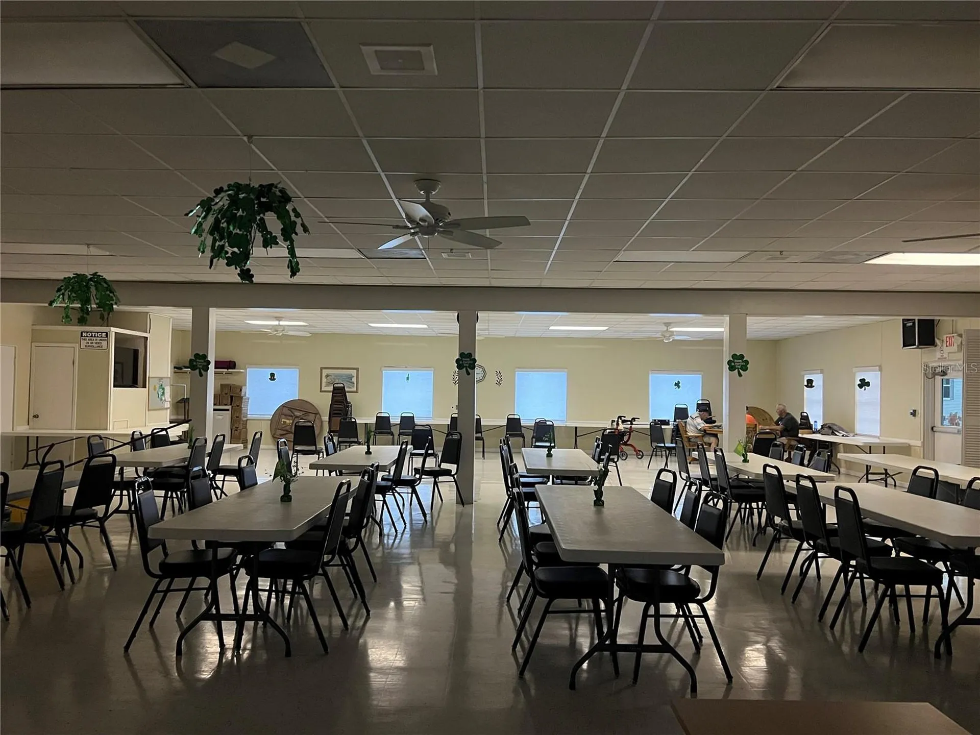 1110 49th Avenue Drive W Bradenton FL 34207
