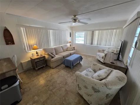 1110 49th Ave Drive W Bradenton FL 34207
