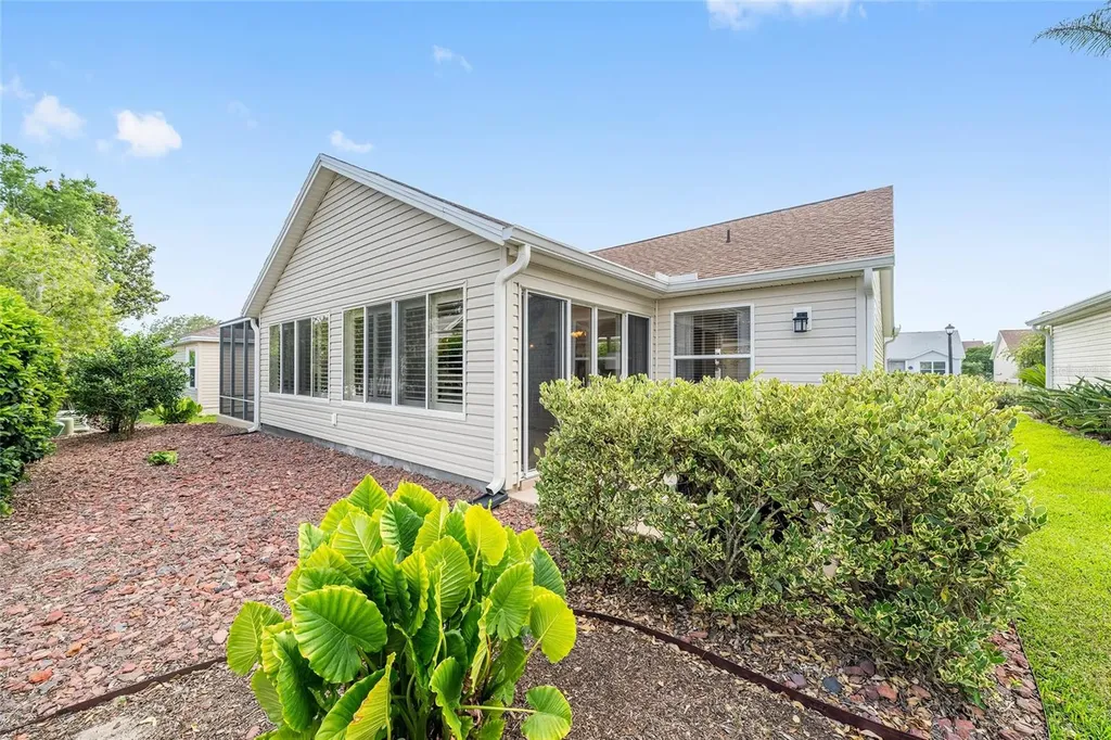 9304 SE 170th Humphreys Loop The Villages FL 32162