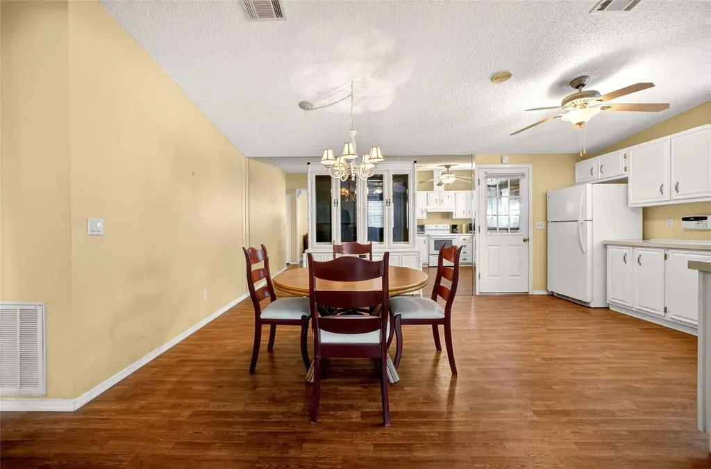 1222 Zapata Place Lady Lake FL 32159