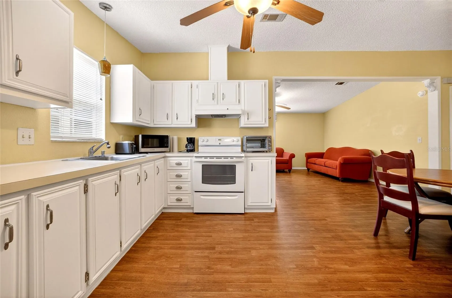 1222 Zapata Place Lady Lake FL 32159