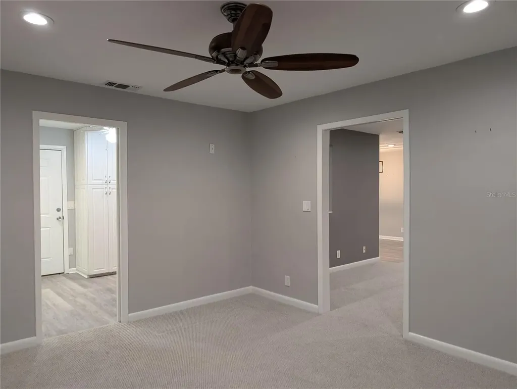 9009 41st Way N Pinellas Park FL 33782