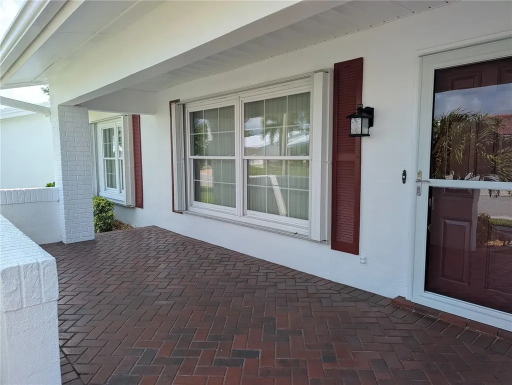 9009 41st Way N Pinellas Park FL 33782