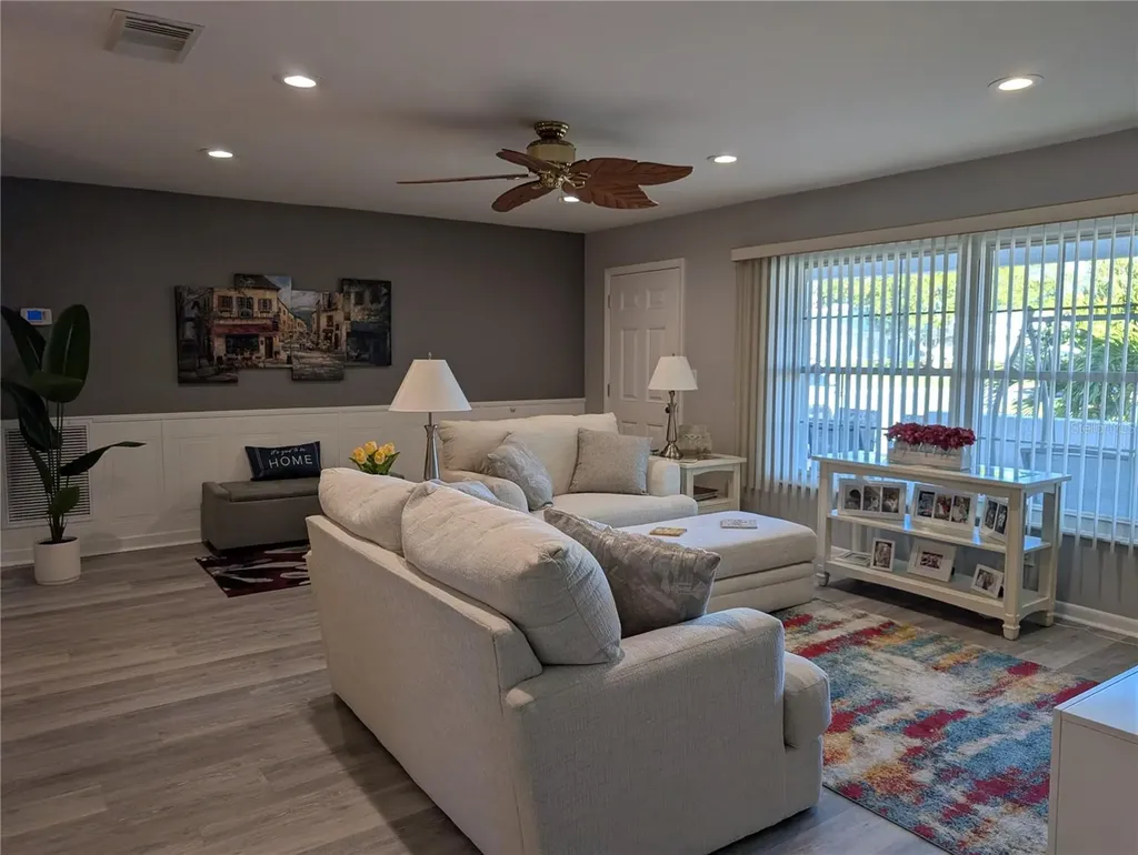 9009 41st Way N Pinellas Park FL 33782
