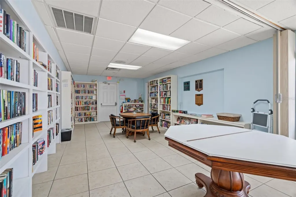 9009 41st Way N Pinellas Park FL 33782