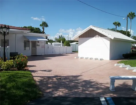9009 41st Way N Pinellas Park FL 33782