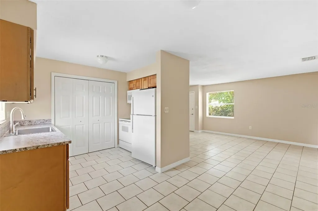 3052 Park Lane Dunedin FL 34698