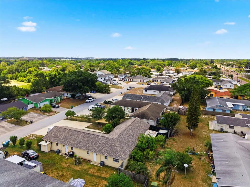3052 Park Lane Dunedin FL 34698