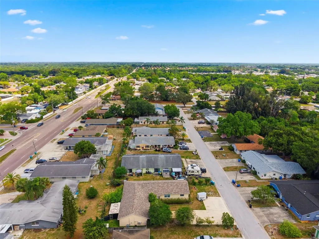 3052 Park Lane Dunedin FL 34698