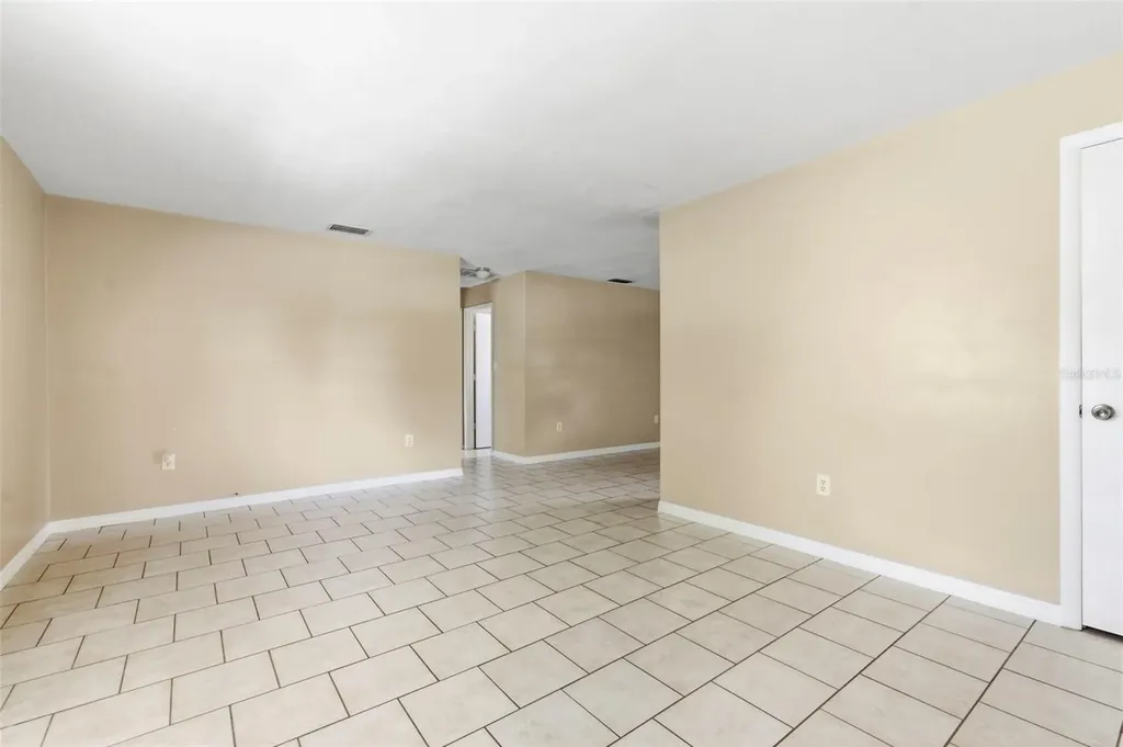 3052 Park Lane Dunedin FL 34698