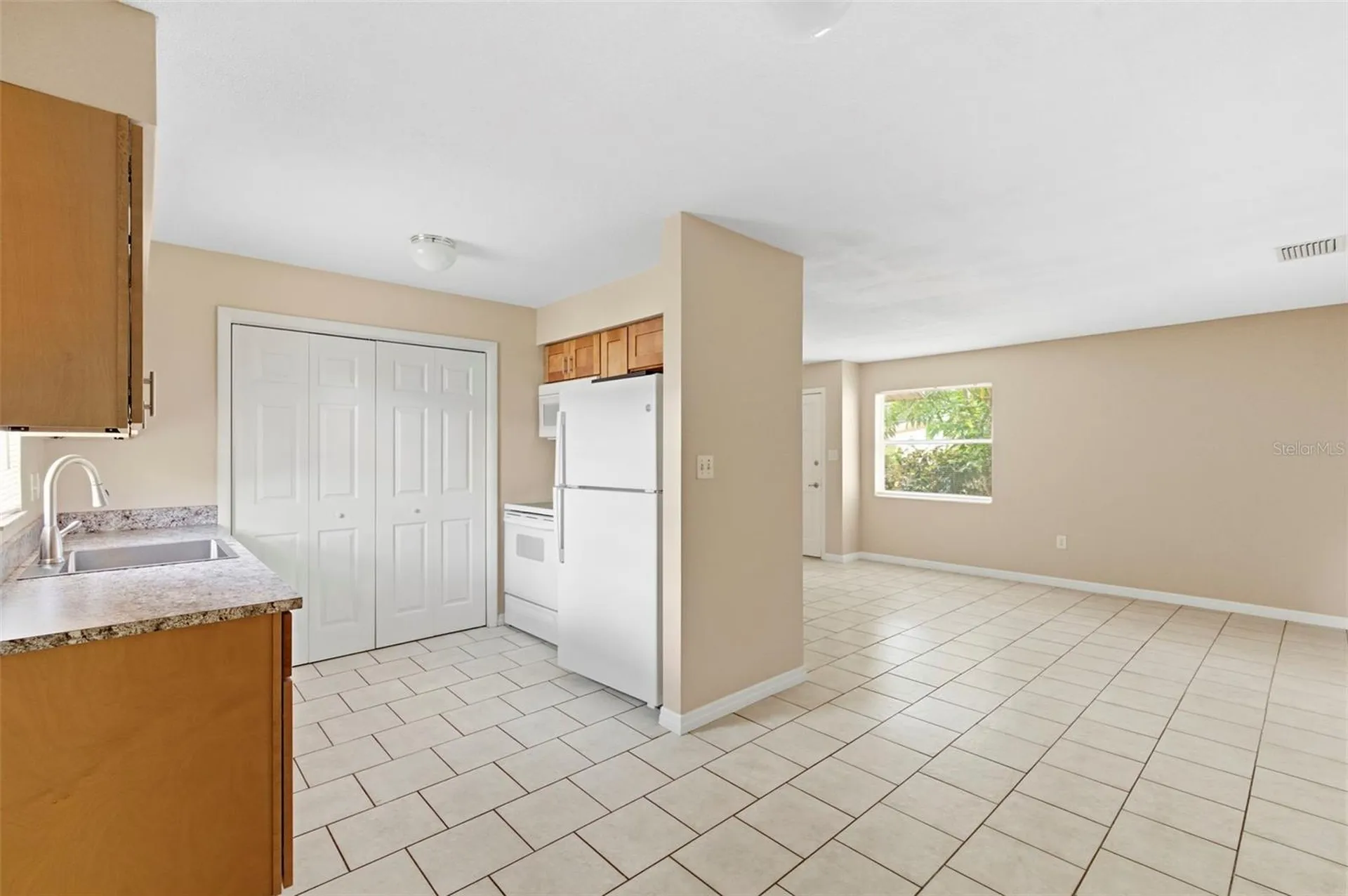3052 Park Lane Dunedin FL 34698