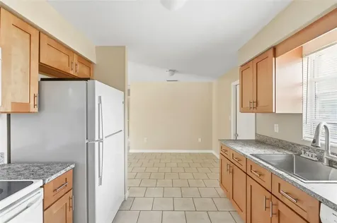 3052 Park Lane Dunedin FL 34698