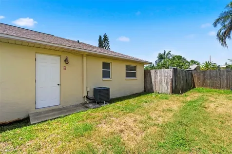 3052 Park Lane Dunedin FL 34698