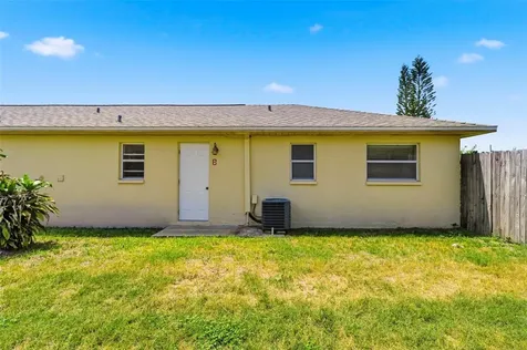 3052 Park Lane Dunedin FL 34698