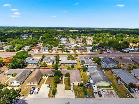 3052 Park Lane Dunedin FL 34698
