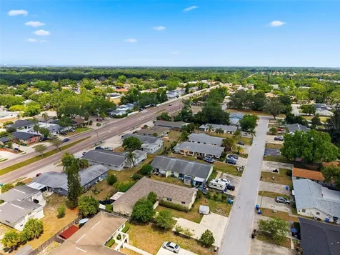 3052 Park Lane Dunedin FL 34698