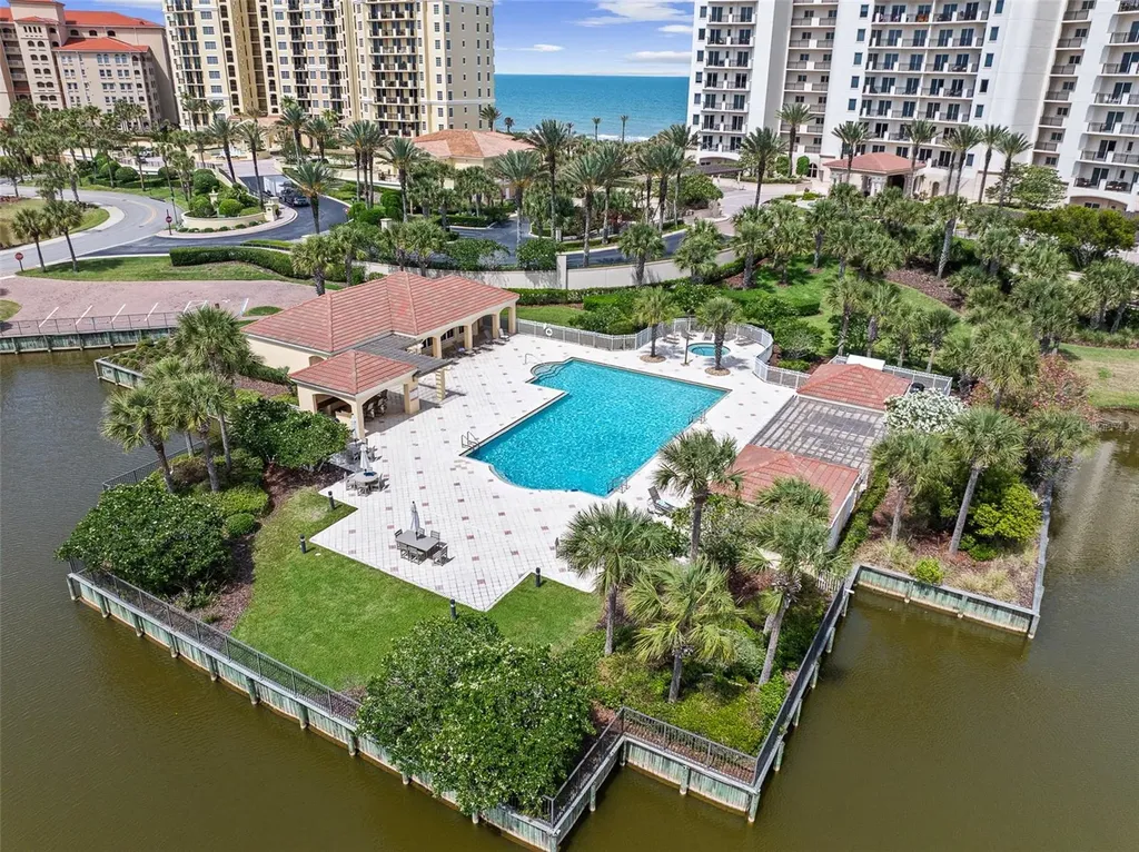 165 Avenue De La Mer Palm Coast FL 32137