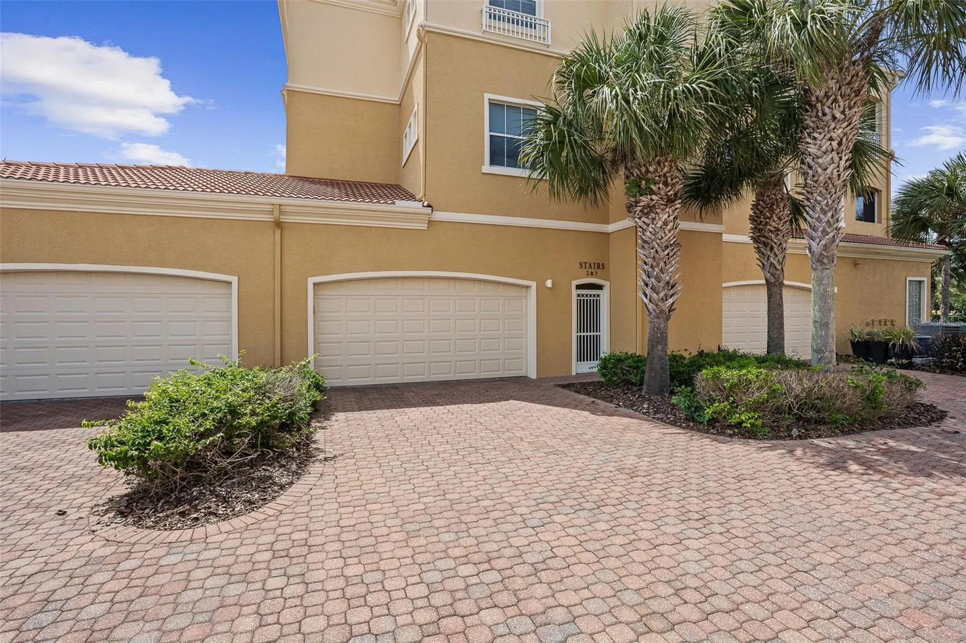 165 Avenue De La Mer Palm Coast FL 32137