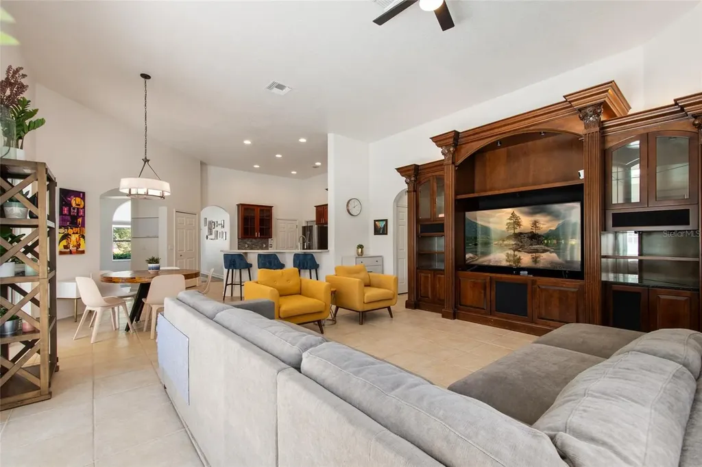 14004 Kestrel Drive Orlando FL 32837