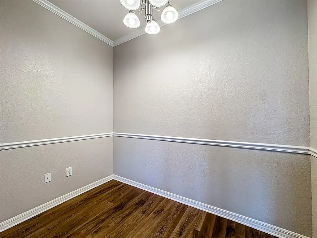 3593 Conroy Road Orlando FL 32839