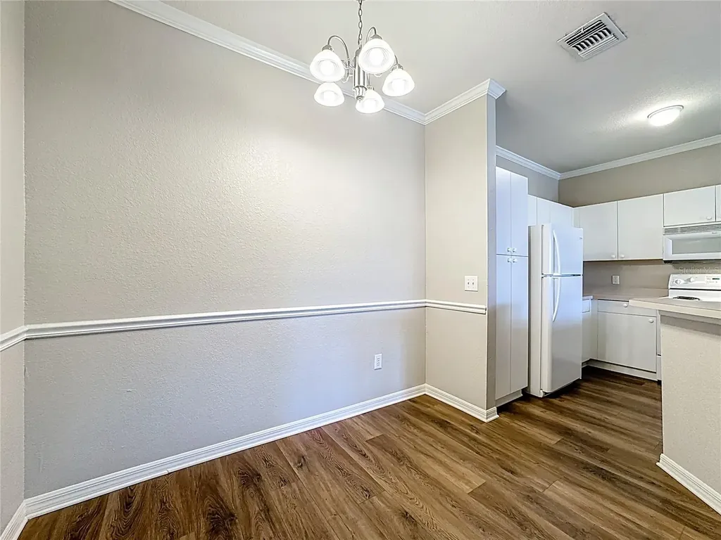 3593 Conroy Road Orlando FL 32839