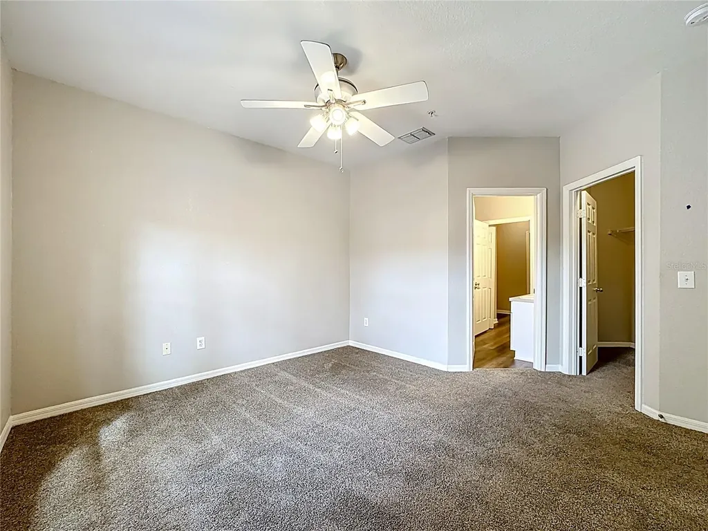 3593 Conroy Road Orlando FL 32839