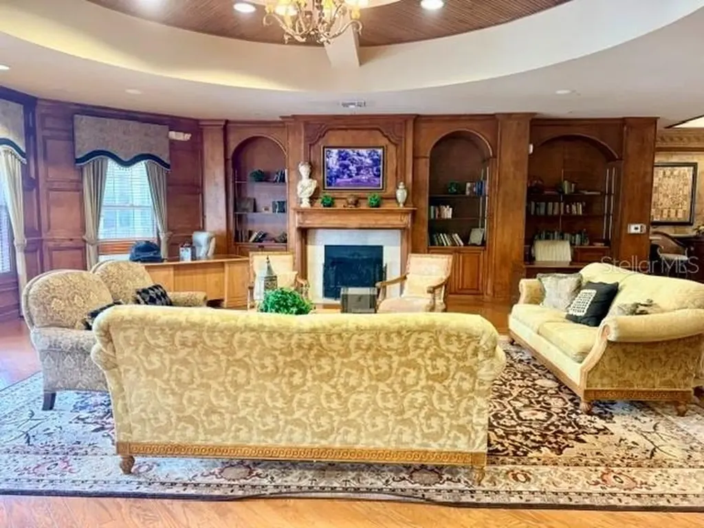 3593 Conroy Road Orlando FL 32839