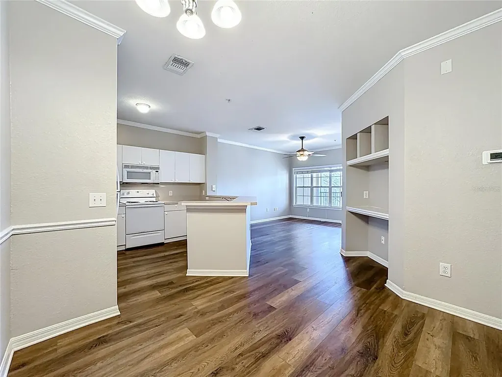 3593 Conroy Road Orlando FL 32839
