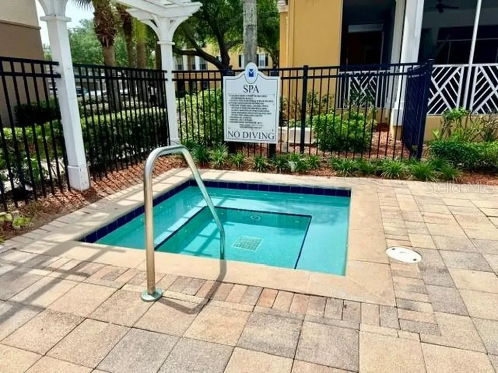 3593 Conroy Road Orlando FL 32839