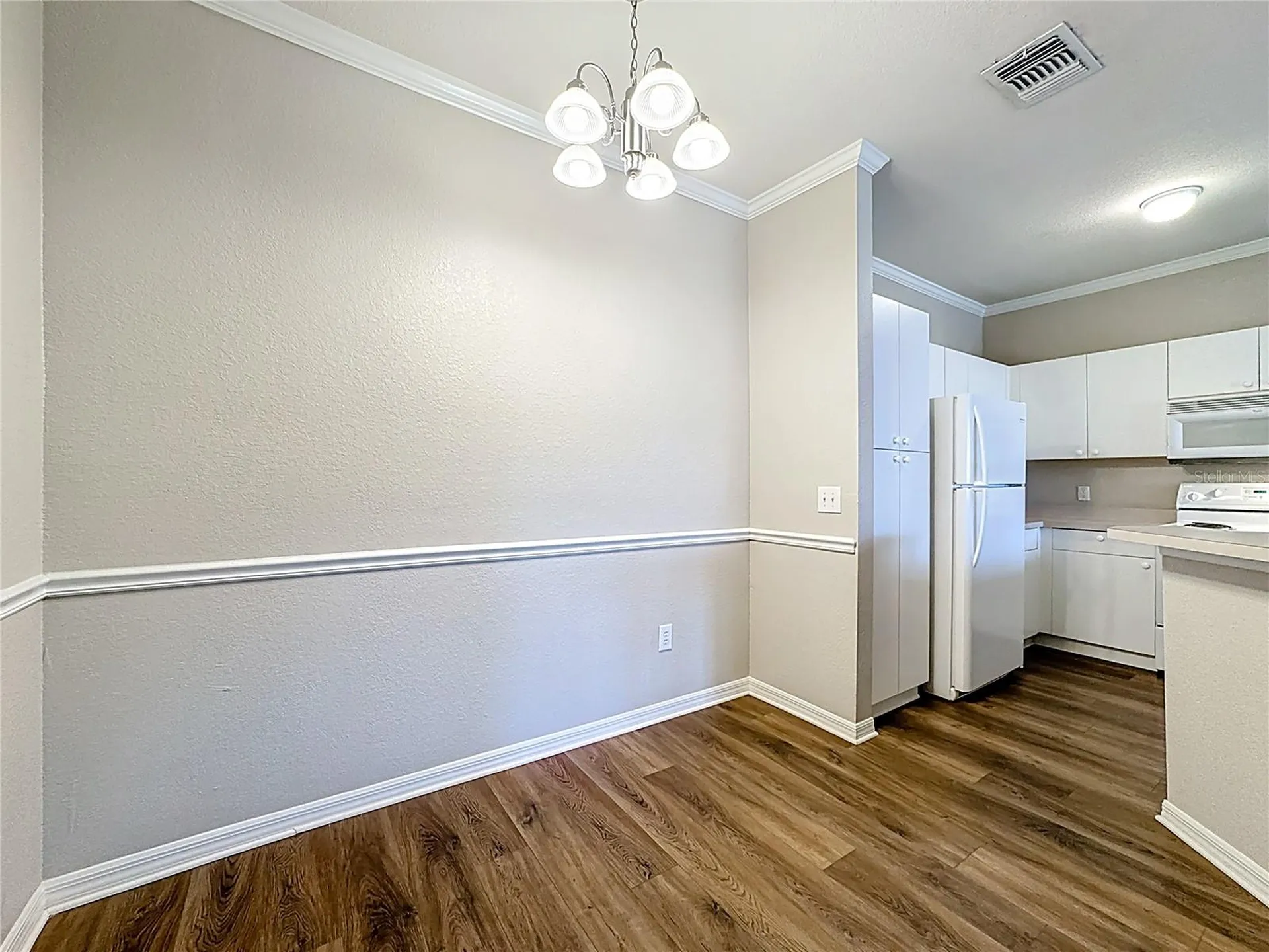 3593 Conroy Road Orlando FL 32839