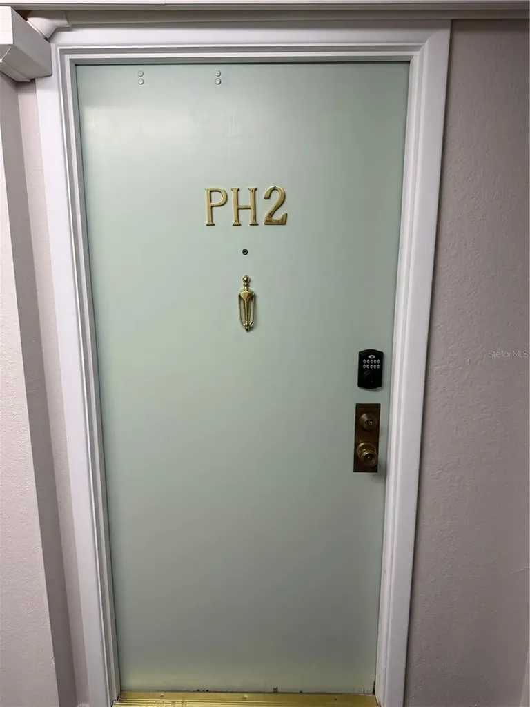 255 Dolphin Point Clearwater Beach FL 33767