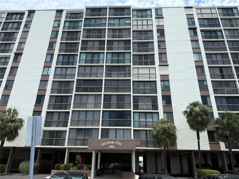 255 Dolphin Point Clearwater Beach FL 33767