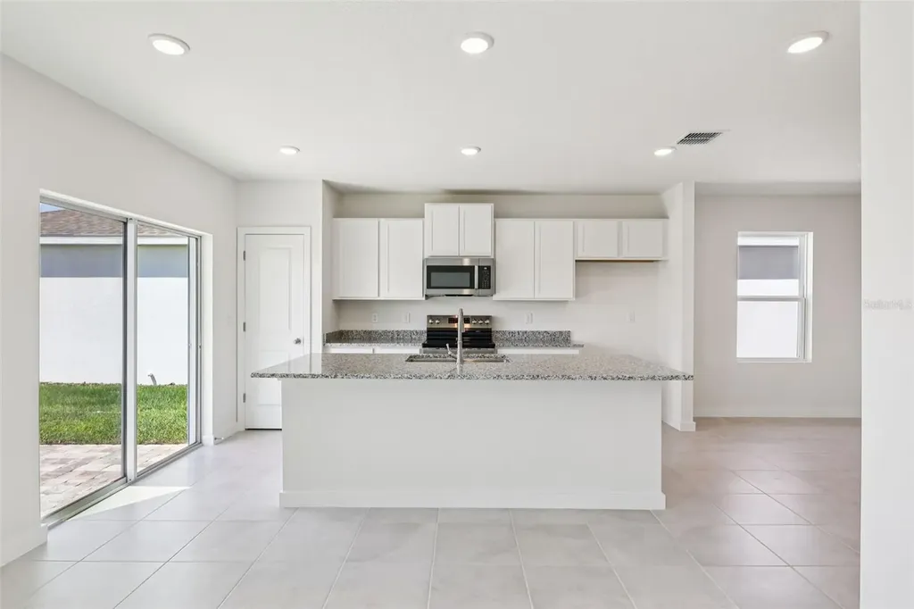 812 Andrew Street Winter Haven FL 33881
