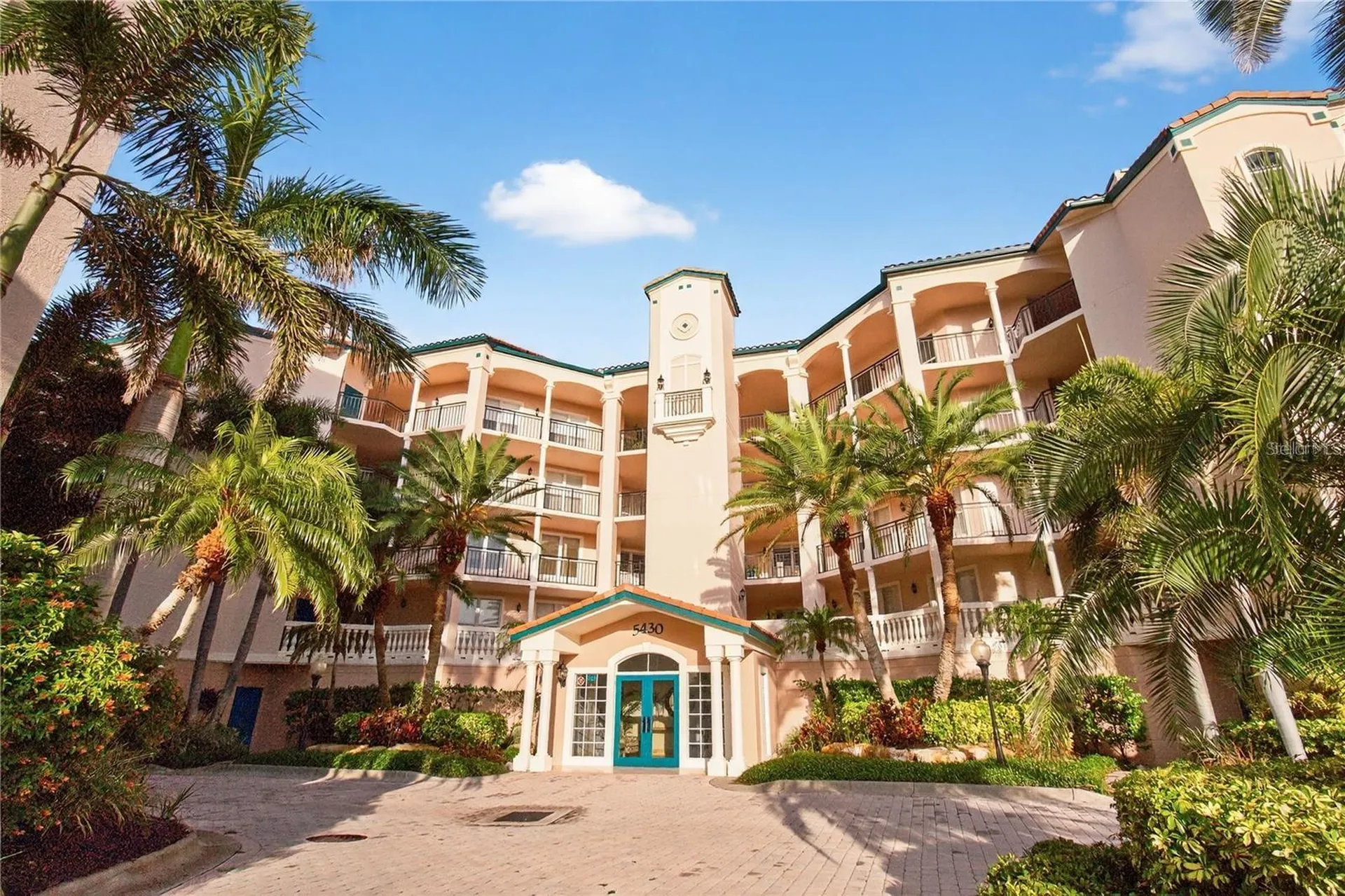 5430 Eagles Point Circle Sarasota FL 34231