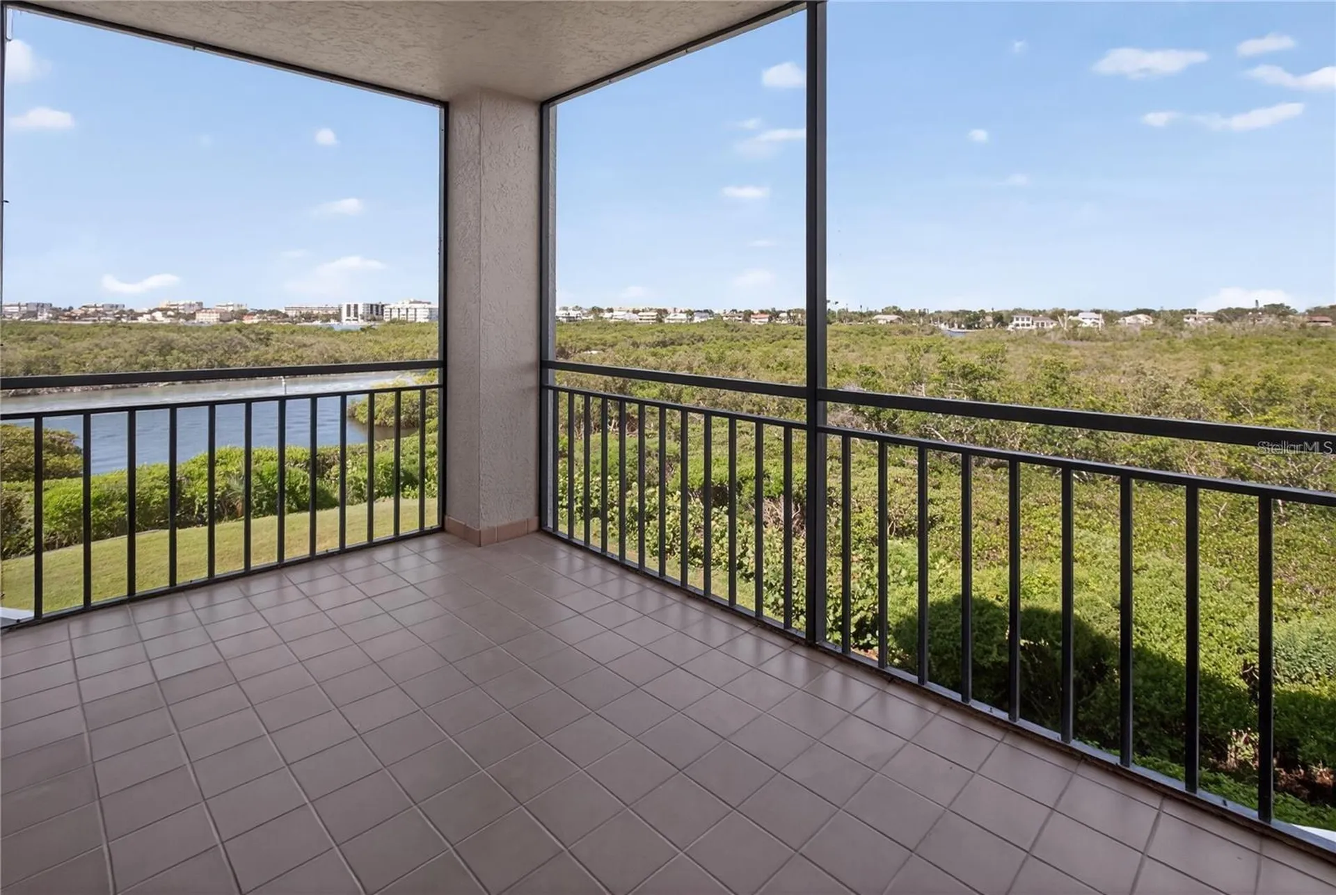 5430 Eagles Point Circle Sarasota FL 34231