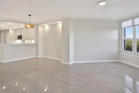 5430 Eagles Point Circle Sarasota FL 34231