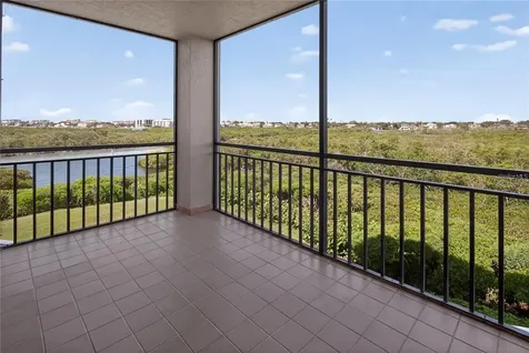 5430 Eagles Point Circle Sarasota FL 34231